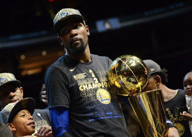 一位备受关 一位备受关