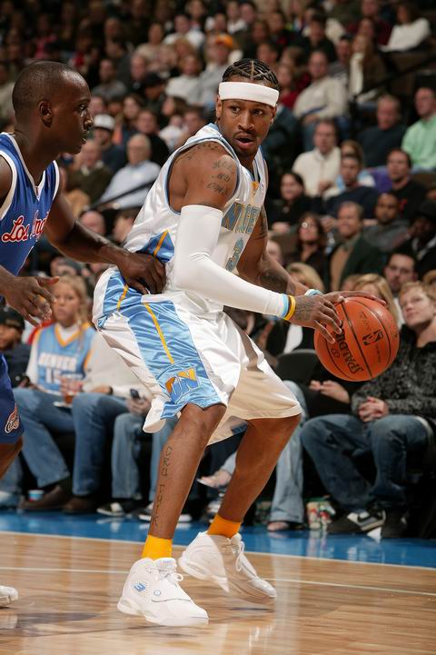 核心球员伤 核心球员伤