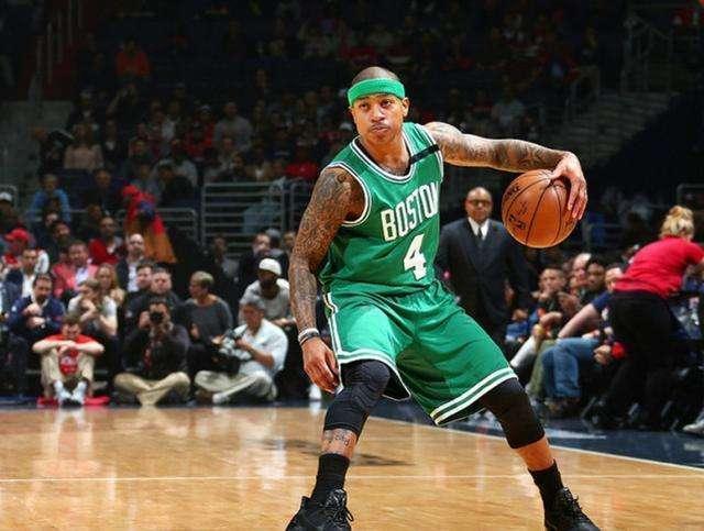 国足球的标 国足球的标