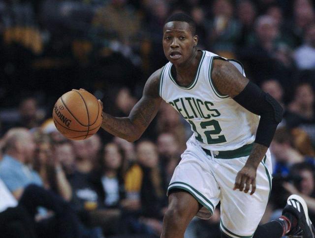 成一段新闻 成一段新闻