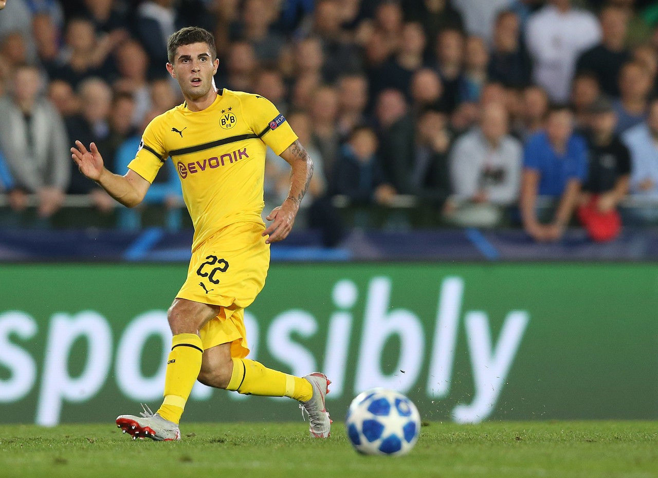 角落溜底线 角落溜底线